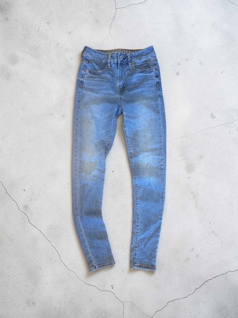 Women’s Slim High-Rise Blue Jeans